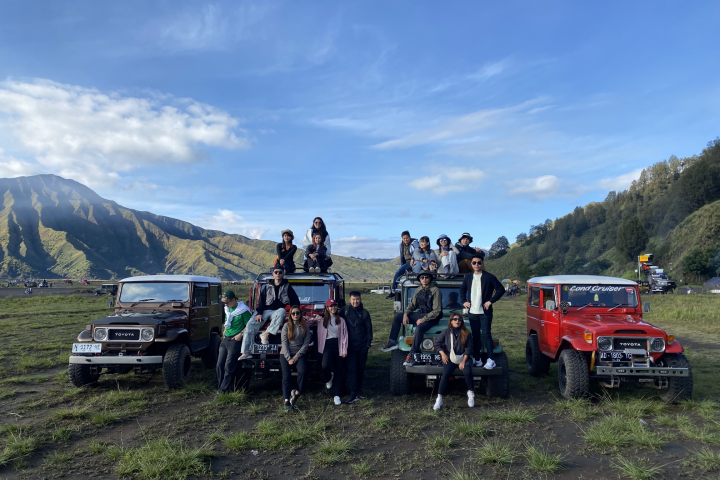 布罗莫火山吉普车之旅